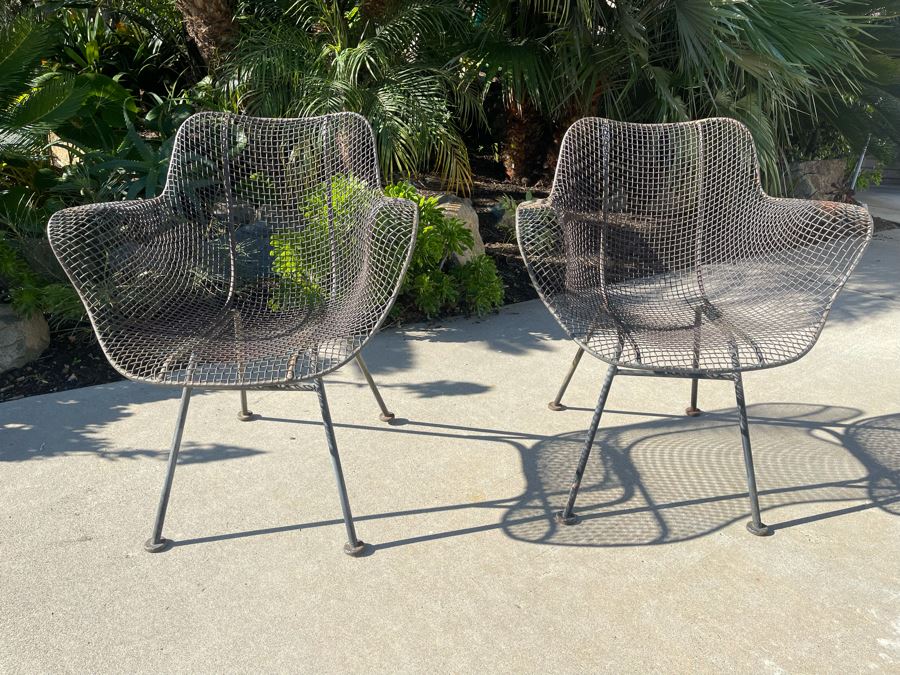 Vintage Pair Of Mid-Century Modern Russell Woodard Black Sculptura Lounge Chairs [Photo 2]