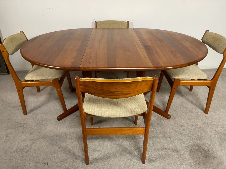 Danish Mid-Century Modern Solid Teak Dining Set With Four Chairs And 4' Round Dining Table With 20' Leaf Extension By Findahls Made In Denmark [Photo 1]