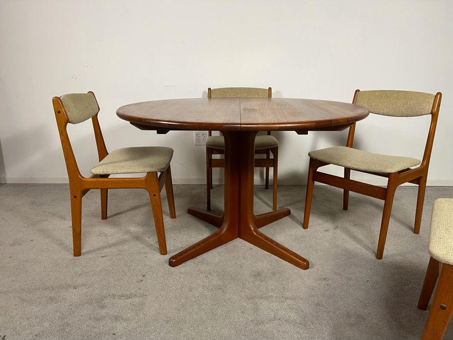 Danish Mid-Century Modern Solid Teak Dining Set With Four Chairs And 4' Round Dining Table With 20' Leaf Extension By Findahls Made In Denmark [Photo 11]