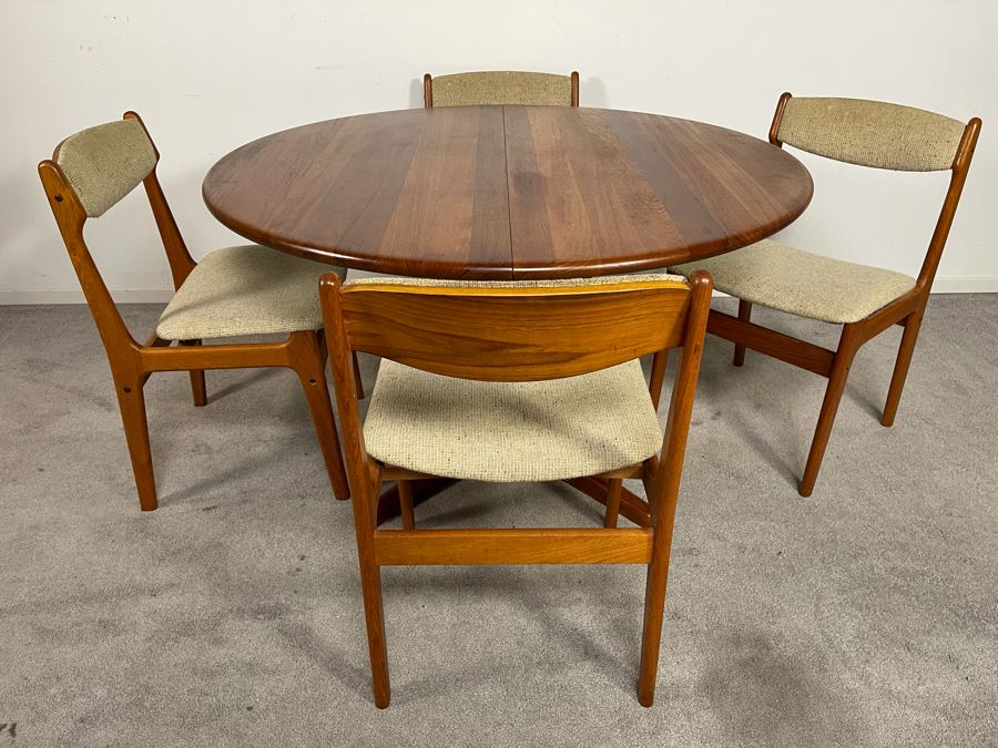 Danish Mid-Century Modern Solid Teak Dining Set With Four Chairs And 4' Round Dining Table With 20' Leaf Extension By Findahls Made In Denmark [Photo 16]
