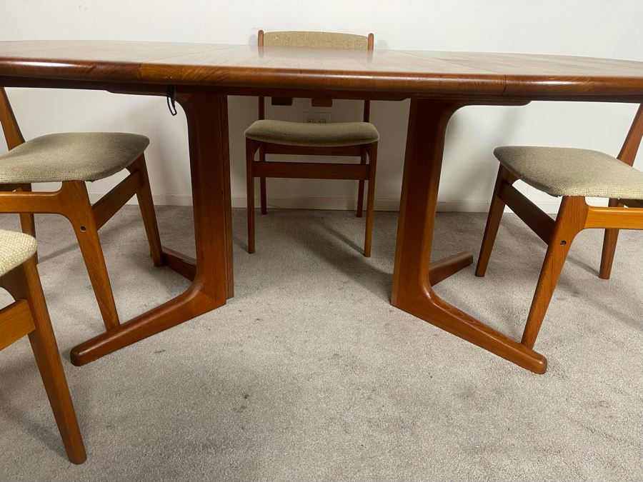 Danish Mid-Century Modern Solid Teak Dining Set With Four Chairs And 4' Round Dining Table With 20' Leaf Extension By Findahls Made In Denmark [Photo 22]