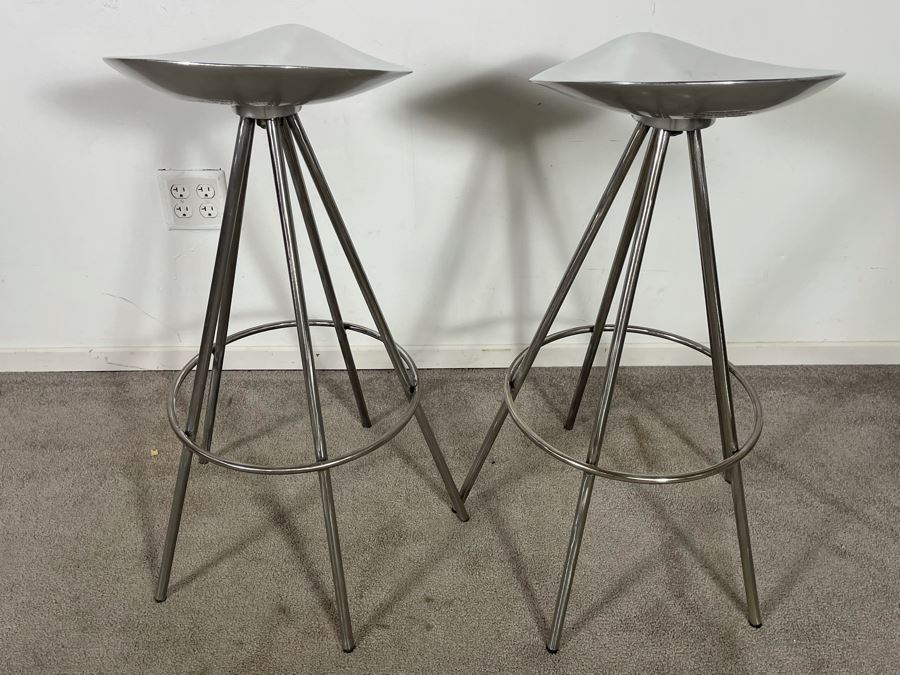 Pair Of Jamaica Stools Designed By Pepe Cortes For Barcelona Design BD 30H Seat [Photo 8]