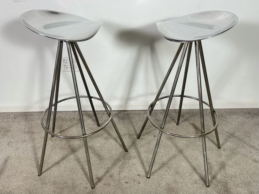 Pair Of Jamaica Stools Designed By Pepe Cortes For Barcelona Design BD 30H Seat [Photo 6]