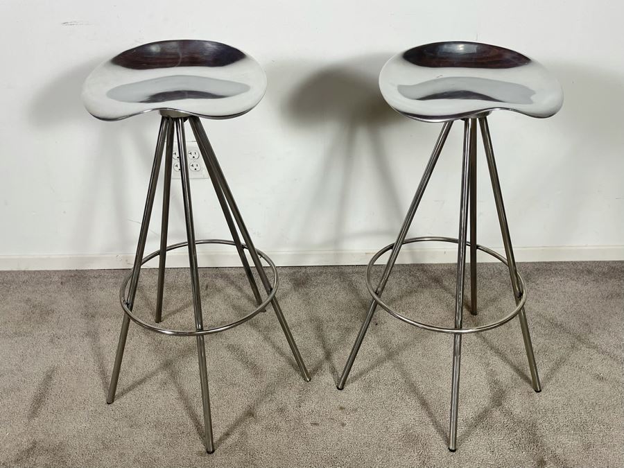 Pair Of Jamaica Stools Designed By Pepe Cortes For Barcelona Design BD 30H Seat [Photo 1]