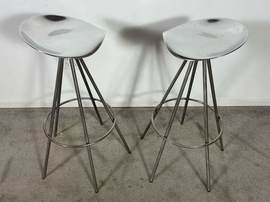 Pair Of Jamaica Stools Designed By Pepe Cortes For Barcelona Design BD 30H Seat [Photo 7]