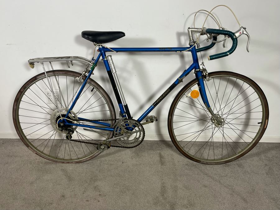 Vintage Raleigh Grand Prix Road Bike - Needs New Tires [Photo 3]