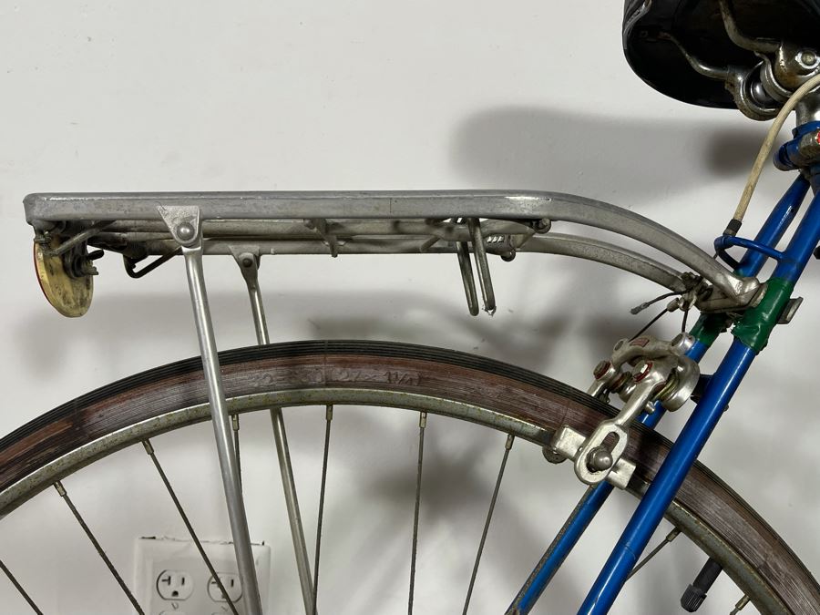 Vintage Raleigh Grand Prix Road Bike - Needs New Tires [Photo 16]