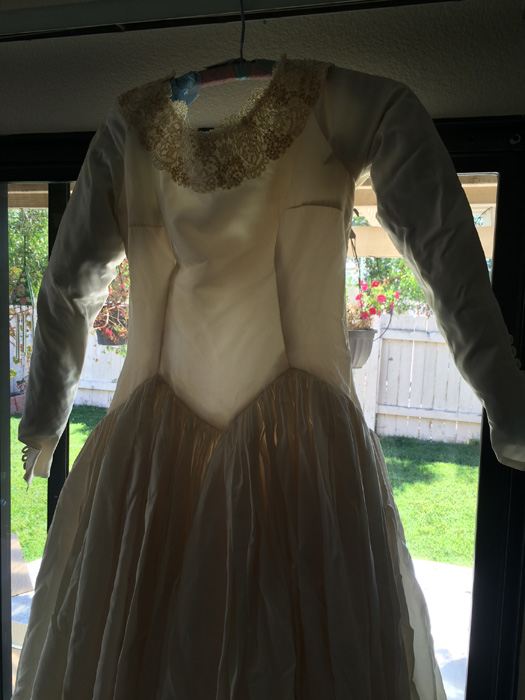 Vintage Wedding Gown [Photo 20]