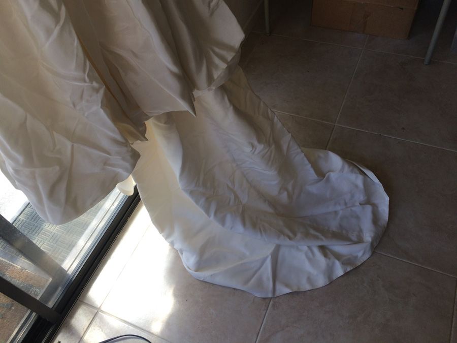 Vintage Wedding Gown [Photo 16]