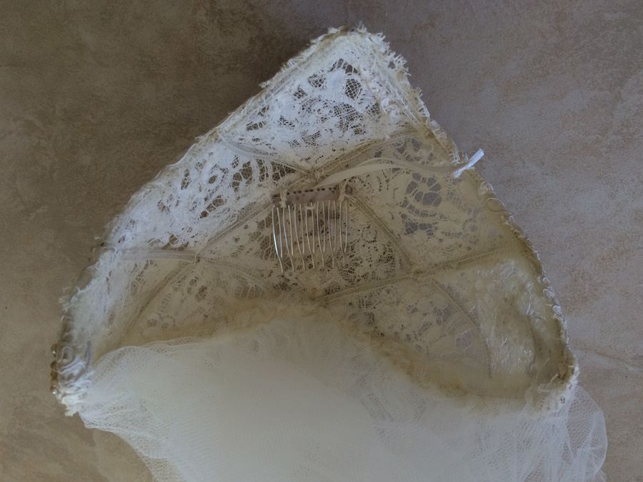 Vintage Wedding Gown [Photo 34]