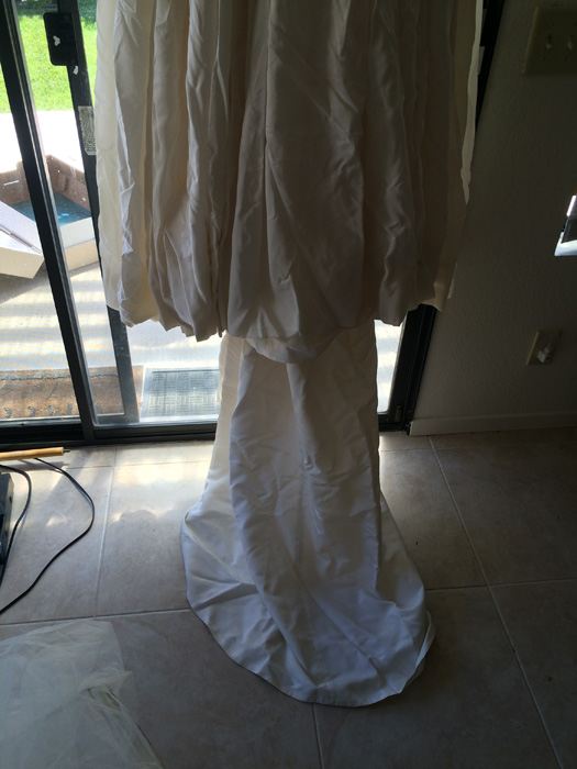 Vintage Wedding Gown [Photo 5]