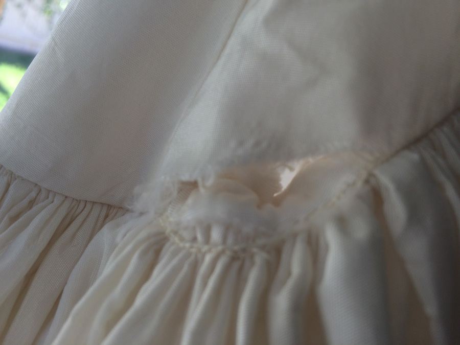 Vintage Wedding Gown [Photo 15]