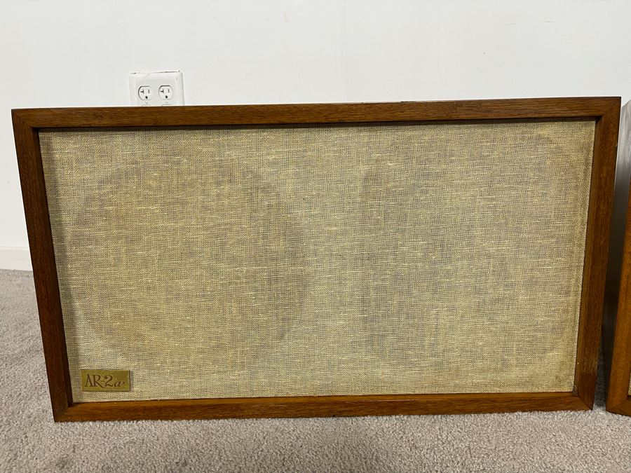 Pair Of Acoustic Research AR-2ax Acoustic Suspension Loudspeakers System With Original Warranty Card - Speaker Cabinets Are Sealed Air Tight (Foam Not Used For Cones - Video Posted) 24W X 13.5H X 11.5D [Photo 6]