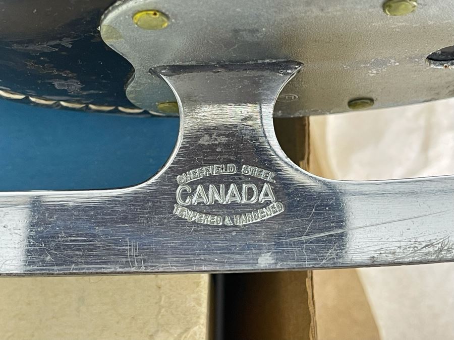 Pair Of New In Box JCPenney Mens Ice Skates Sheffield Steel Made In Canada Size 10 [Photo 3]