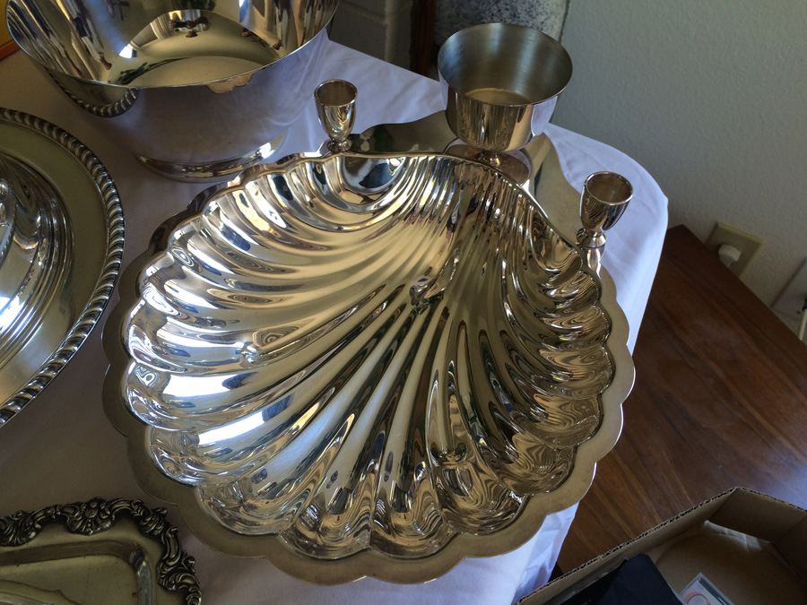 Silverplate Lot [Photo 2]