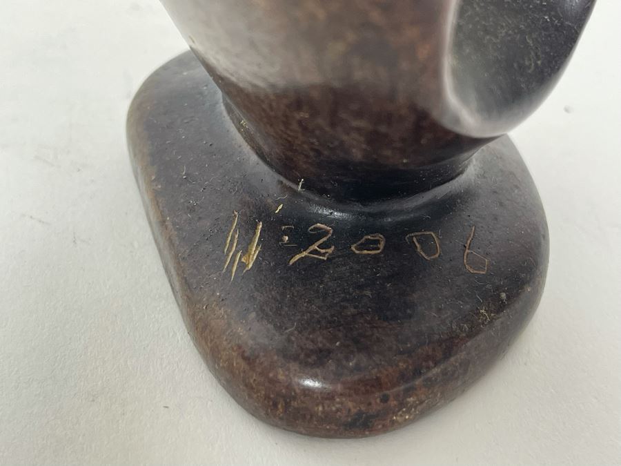 Signed Original African Swaziland Carved Stone Sculpture Of Woman With Child 8.5H [Photo 8]