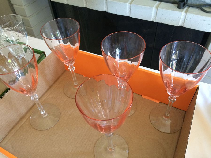 Stemware Lot - 5 Glasses [Photo 7]