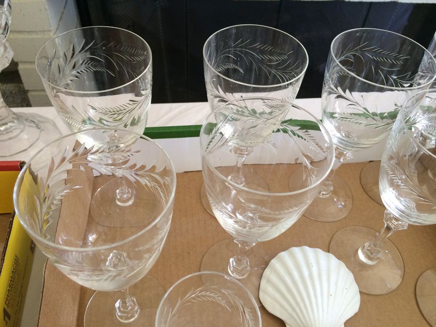 Stemware Lot [Photo 8]