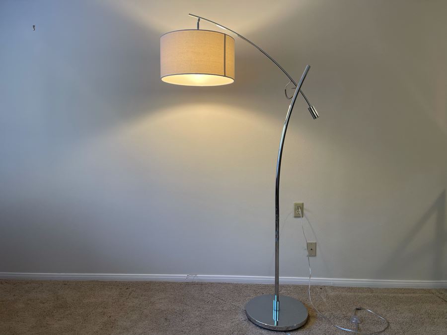 Modernist Chrome Floor Lamp Light 38W X 75H [Photo 2]
