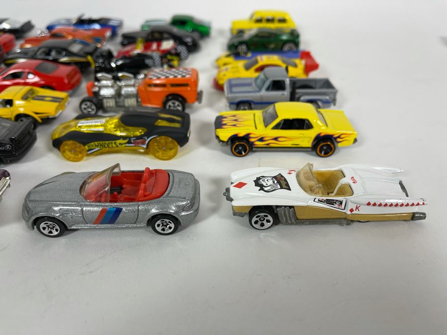 Vintage Mattel Hot Wheels Cars Lot - See Photos