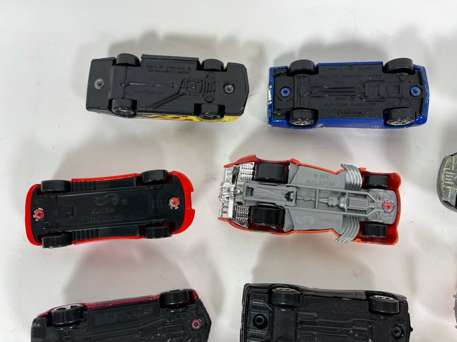 Vintage Mattel Hot Wheels Cars Lot - See Photos [Photo 28]