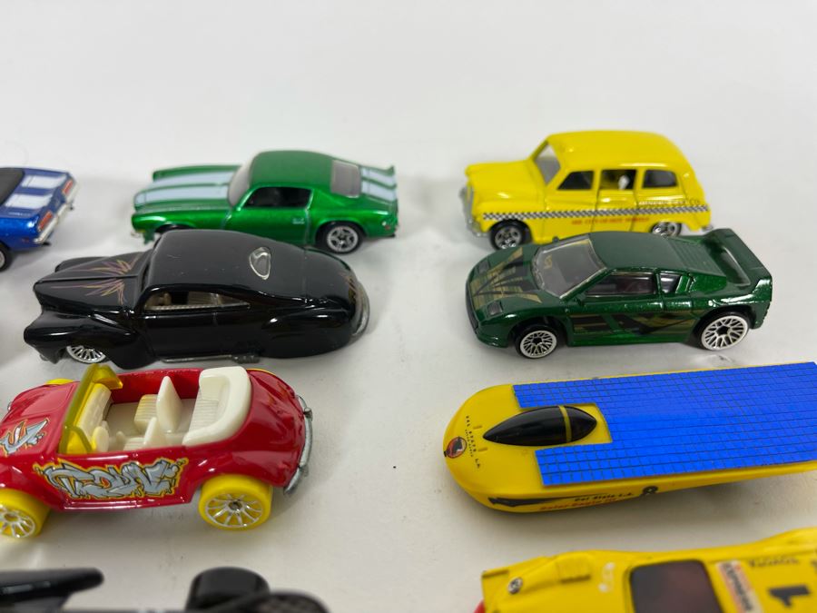 Vintage Mattel Hot Wheels Cars Lot - See Photos [Photo 14]