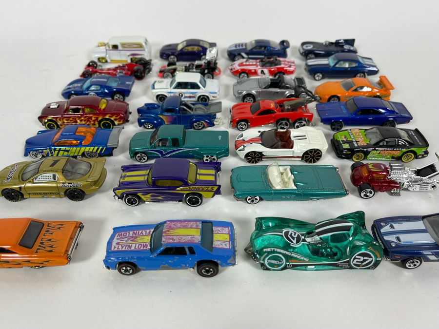 Vintage Mattel Hot Wheels Cars Lot - See Photos