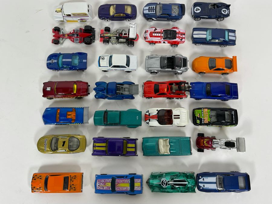 Vintage Mattel Hot Wheels Cars Lot - See Photos [Photo 3]