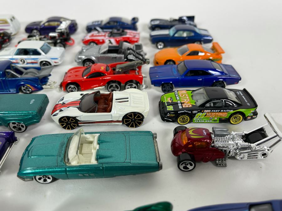 Vintage Mattel Hot Wheels Cars Lot - See Photos [Photo 7]