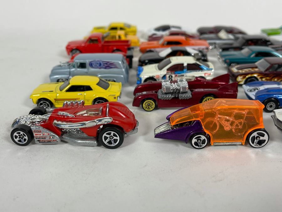Vintage Mattel Hot Wheels Cars Lot - See Photos [Photo 7]