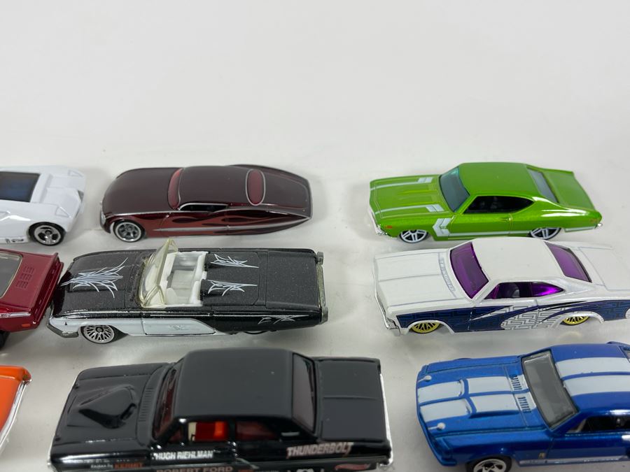 Vintage Mattel Hot Wheels Cars Lot - See Photos [Photo 13]