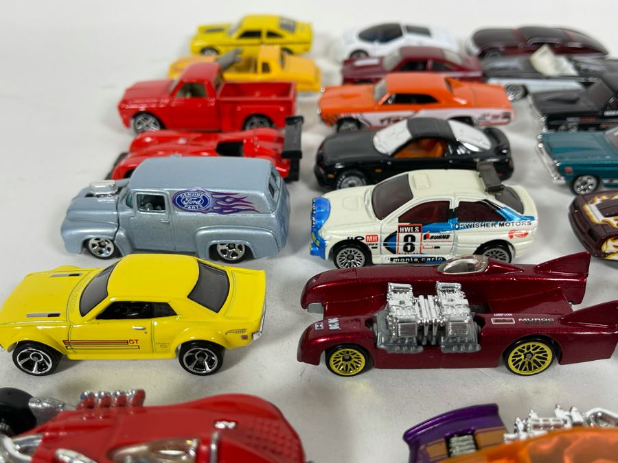 Vintage Mattel Hot Wheels Cars Lot - See Photos [Photo 8]