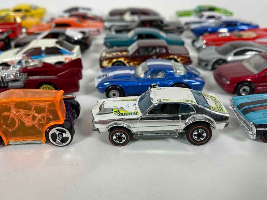 Vintage Mattel Hot Wheels Cars Lot - See Photos [Photo 6]