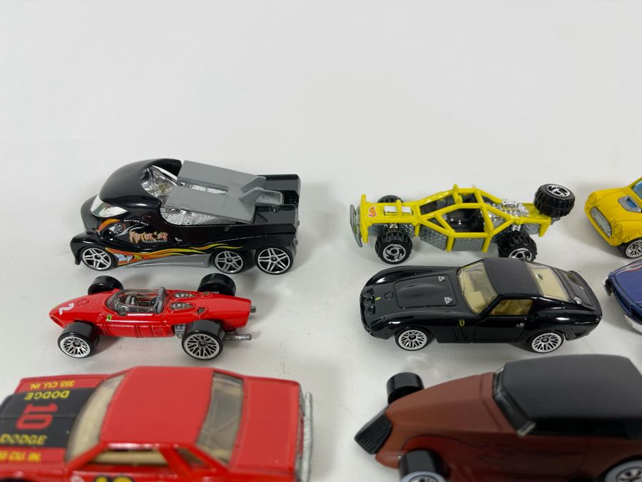 Vintage Mattel Hot Wheels Cars Lot - See Photos [Photo 11]