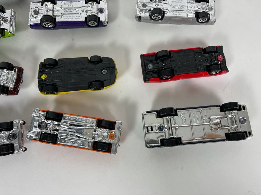 Vintage Mattel Hot Wheels Cars Lot - See Photos [Photo 14]