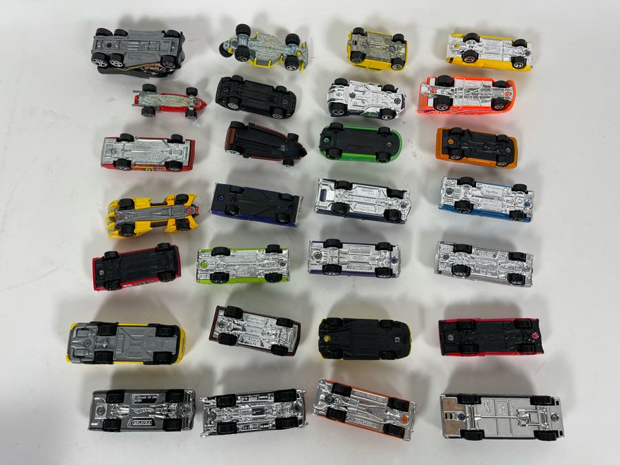 Vintage Mattel Hot Wheels Cars Lot - See Photos [Photo 12]
