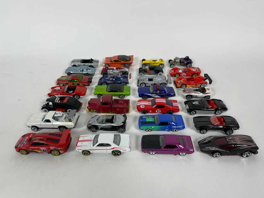 Vintage Mattel Hot Wheels Cars Lot - See Photos [Photo 4]