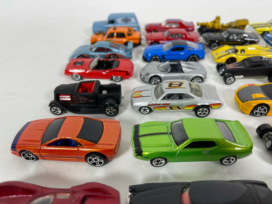 Vintage Mattel Hot Wheels Cars Lot - See Photos [Photo 7]