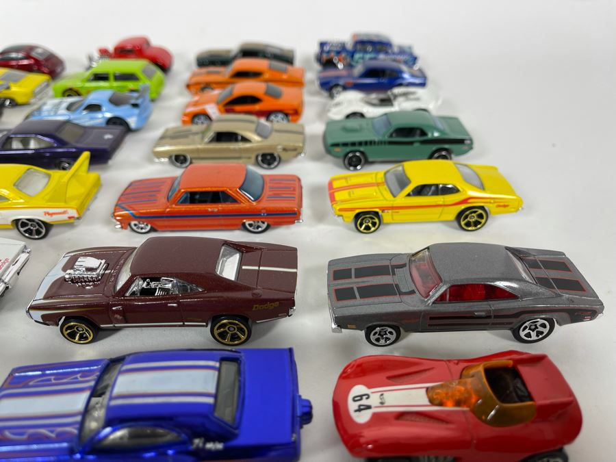 Vintage Mattel Hot Wheels Cars Lot - See Photos [Photo 7]