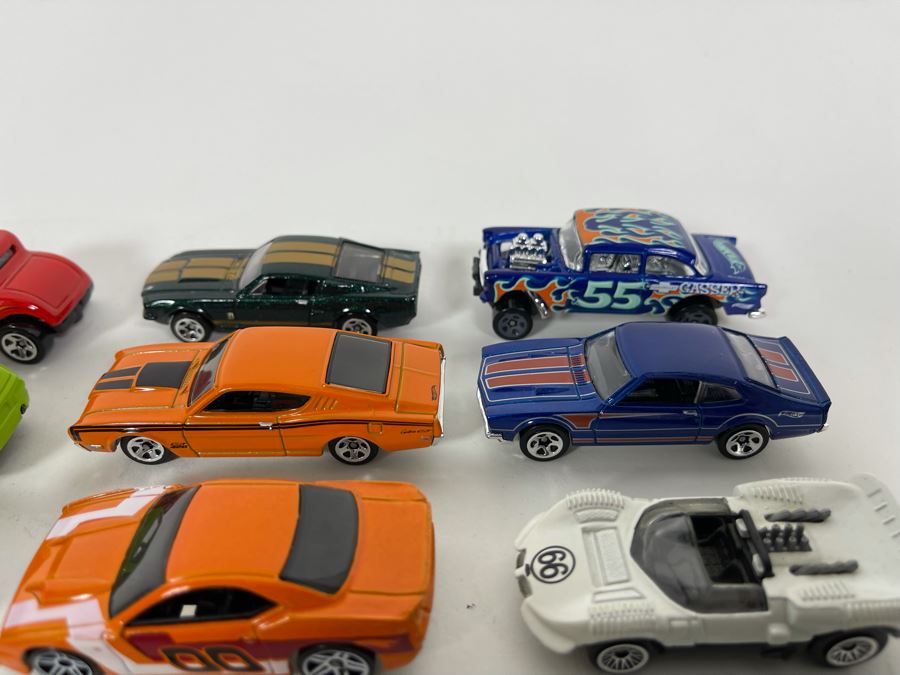 Vintage Mattel Hot Wheels Cars Lot - See Photos [Photo 11]