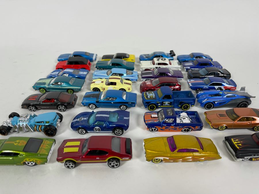 Vintage Mattel Hot Wheels Cars Lot - See Photos [Photo 3]