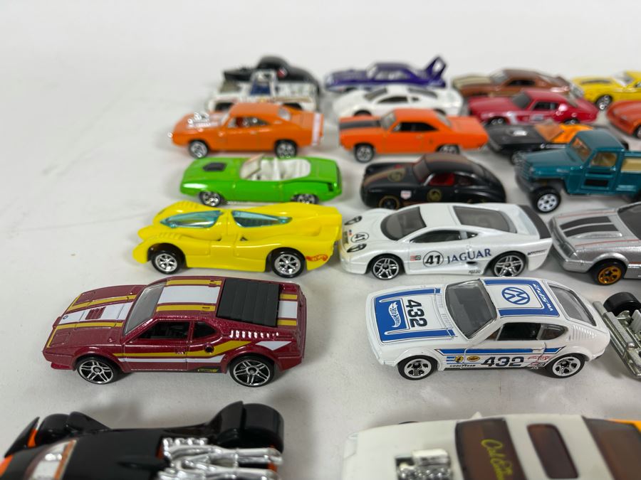 Vintage Mattel Hot Wheels Cars Lot - See Photos [Photo 7]