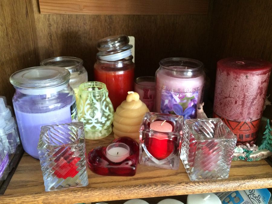 Candle, Candle Holder, & Coaster Lot [Photo 19]