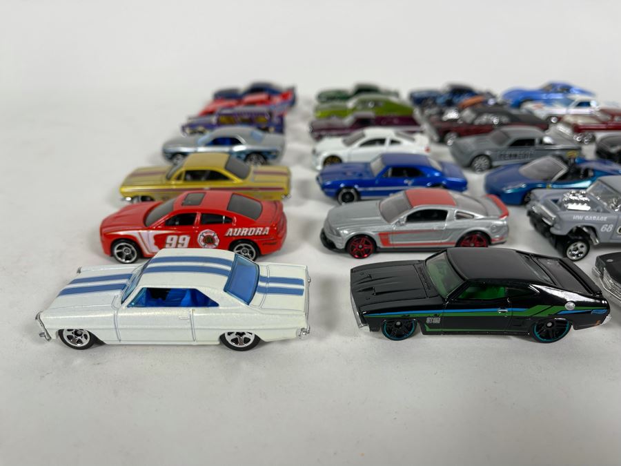Vintage Mattel Hot Wheels Cars Lot - See Photos [Photo 5]