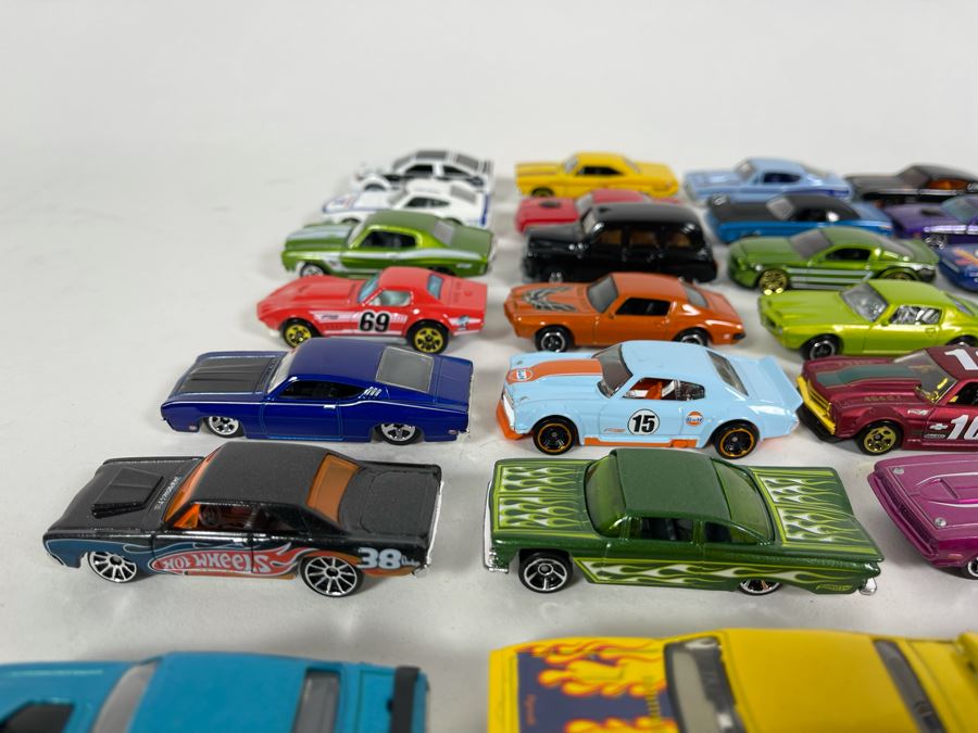 Vintage Mattel Hot Wheels Cars Lot - See Photos [Photo 8]