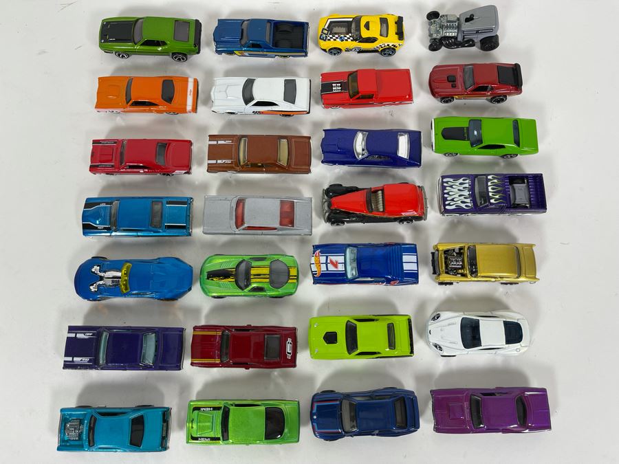 Vintage Mattel Hot Wheels Cars Lot - See Photos [Photo 3]