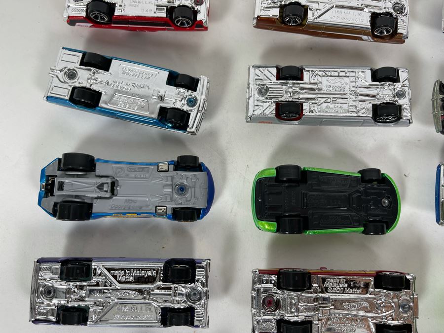 Vintage Mattel Hot Wheels Cars Lot - See Photos [Photo 16]