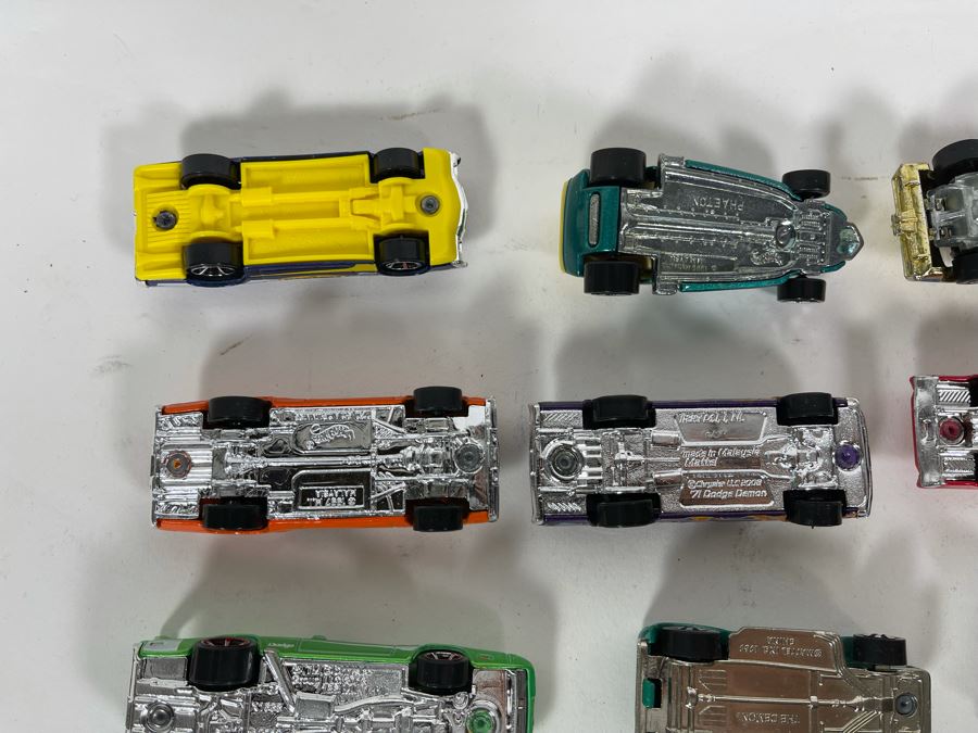 Vintage Mattel Hot Wheels Cars Lot - See Photos [Photo 18]