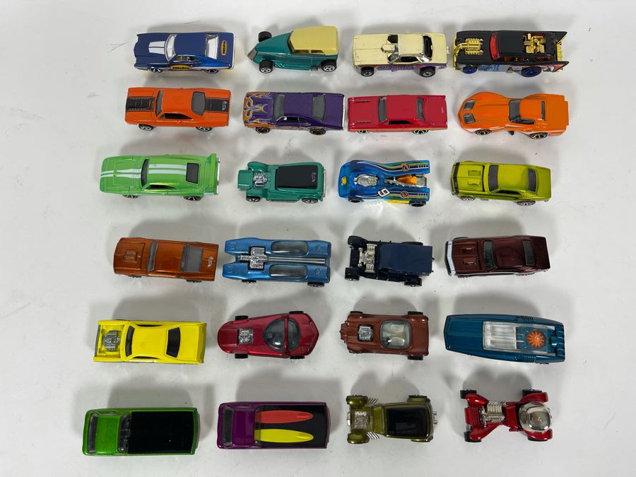 Vintage Mattel Hot Wheels Cars Lot - See Photos [Photo 12]