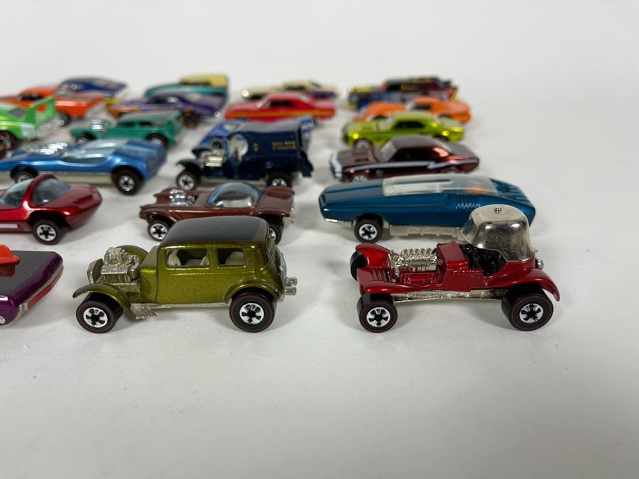 Vintage Mattel Hot Wheels Cars Lot - See Photos [Photo 4]